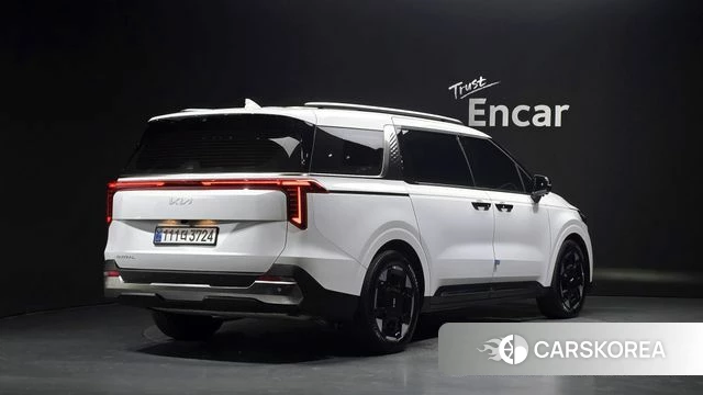 Kia The New Carnival 4th Generation 2025 Белый из Кореи