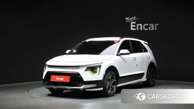 Kia Di Ol Nu Niro 2022 Белый из Кореи