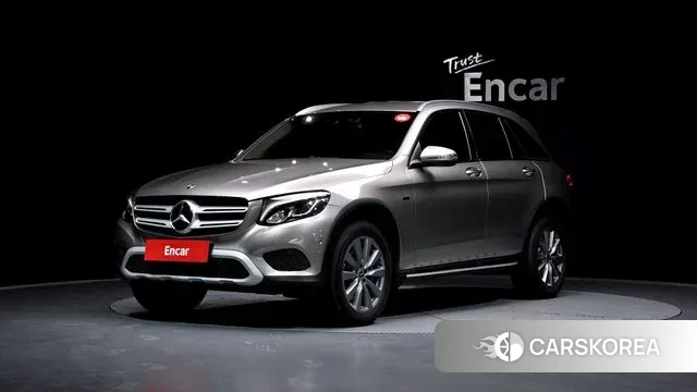 Mercedes-Benz GLC-Class X253 2019 Песочный из Кореи