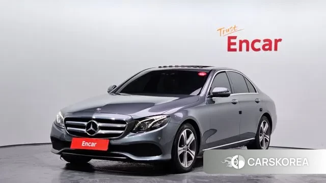 Mercedes-Benz E-Class W213 2018 Серый из Кореи