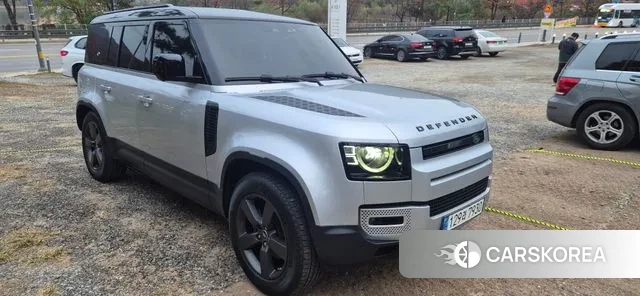 Land Rover Defender (L663) 2020 Серебряный из Кореи