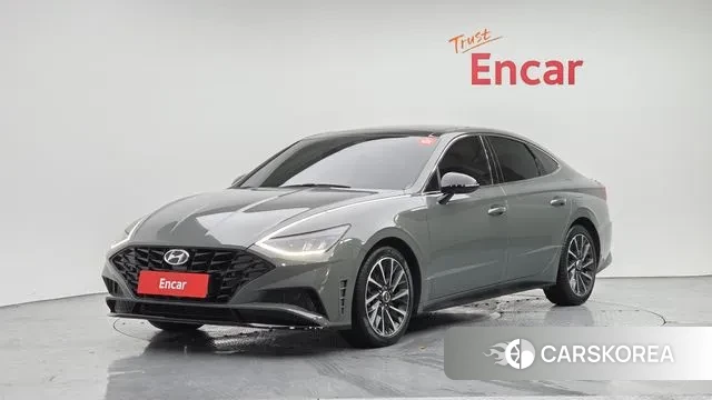 Hyundai Sonata (DN8) 2021 Серебристо-серый из Кореи