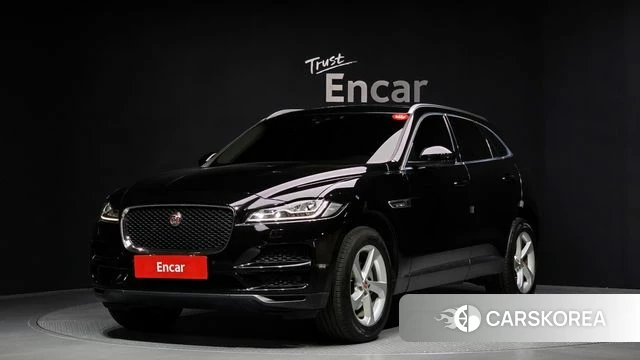 Jaguar F-PACE 2019 Черный из Кореи