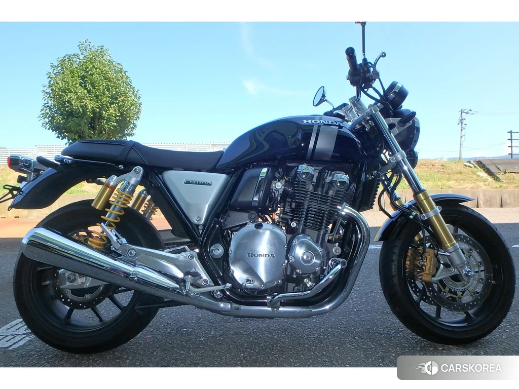 Проданный Honda CB1100RS 2017 из Японии