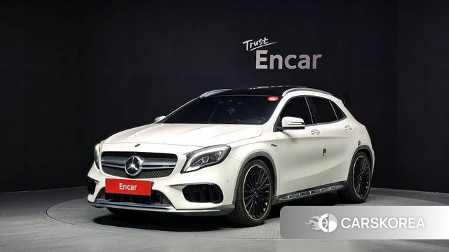Mercedes-Benz GLA-Class X156 2019 Белый из Кореи