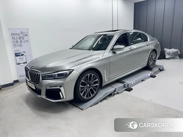 BMW 7 Series (G11) 2020 Серый из Кореи