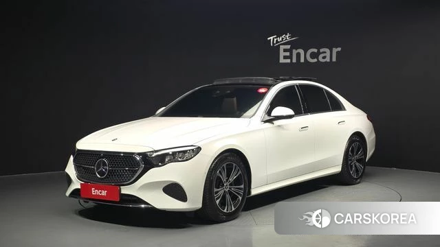 Mercedes-Benz E-Class W214 2024 Белый из Кореи
