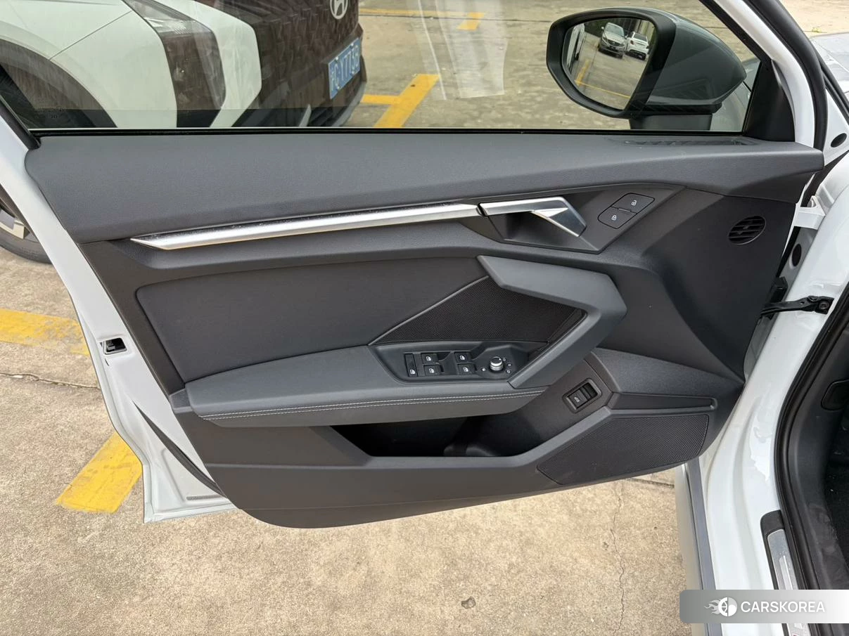Audi A3 2022 Белый из Китая