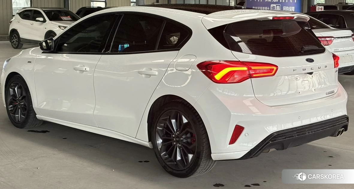 Ford Fox 2022 Белый из Китая