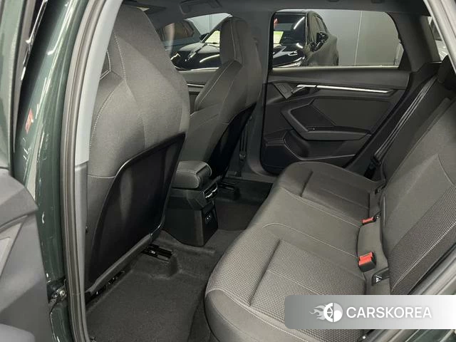 Audi A3 2024 Зеленый из Китая