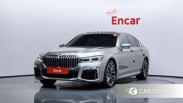 BMW 7 Series (G11) 2020 Песочный из Кореи
