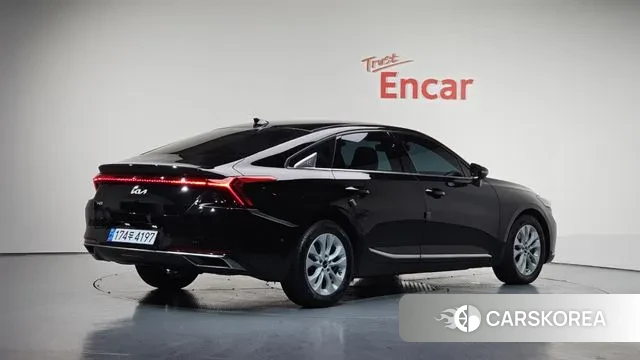 Kia K8 2022 Черный из Кореи