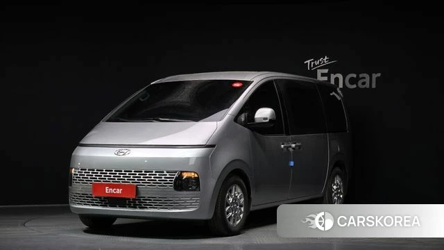 Hyundai Staria 2022 Серебряный из Кореи