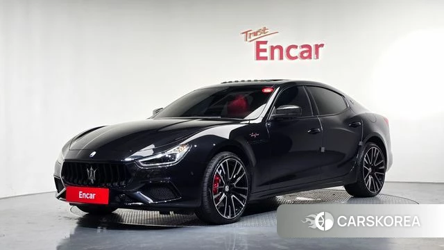 Maserati Ghibli 2020 Черный из Кореи
