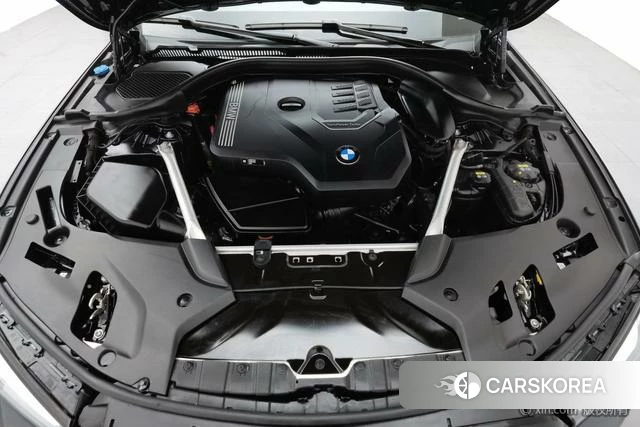 BMW 5 series 2021 Черный из Китая