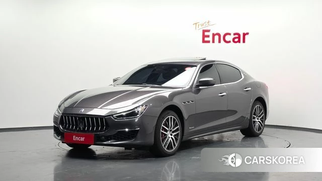 Maserati Ghibli 2019 Серый из Кореи