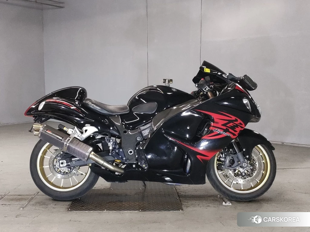 Проданный Suzuki GSX1300R HAYABUSA 2010 из Японии