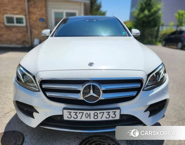 Mercedes-Benz E-Class W213 2020 Белый из Кореи