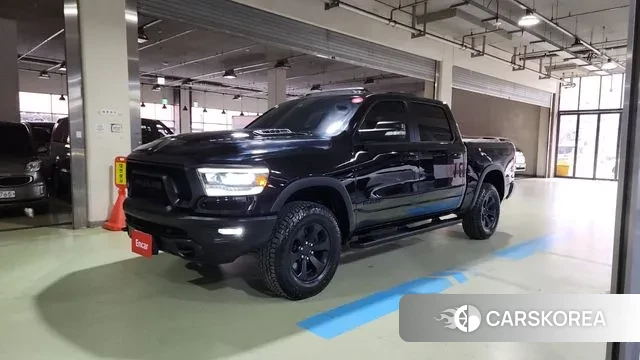 Dodge Lampicup 2020 Черный из Кореи