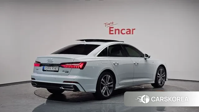 Audi A6 (C8) 2022 Белый из Кореи
