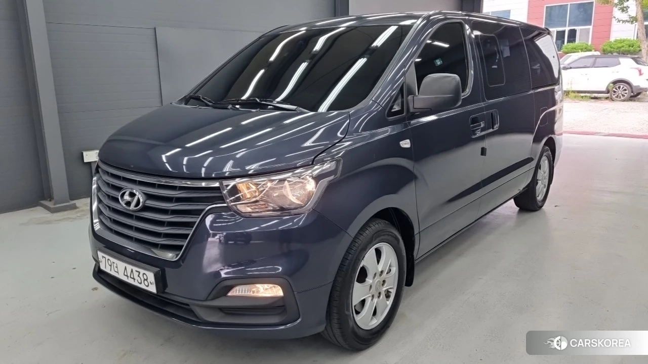 Hyundai The New Grand Starex 2018 Синий из Кореи