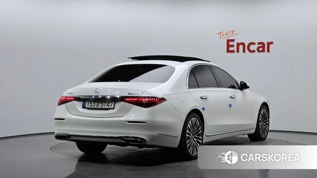 Mercedes-Benz S-Class W223 2022 Белый из Кореи