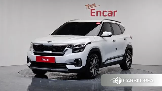 Kia Seltos 2020 Белый из Кореи