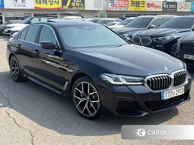 BMW 5 Series (G30) 2021 Черный из Кореи