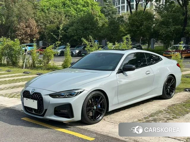 BMW 4 series 2023 Серебристо-серый из Китая