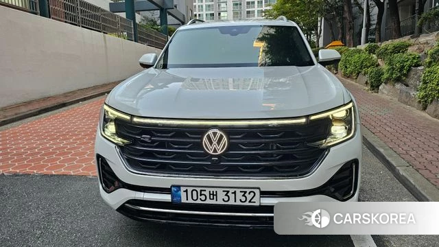 Volkswagen Atlas 2026 Белый из Кореи