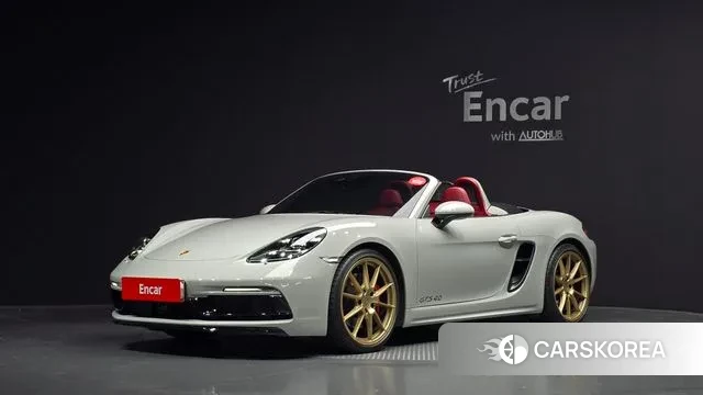 Porsche 718 Boxster 2023 Серебристо-серый из Кореи