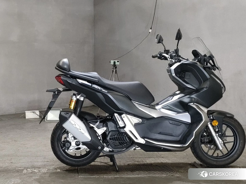 Проданный Honda ADV150 2019 из Японии, фото 2
