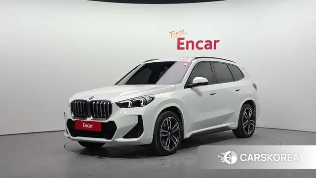 BMW iX1 (U11) 2023 Белый из Кореи