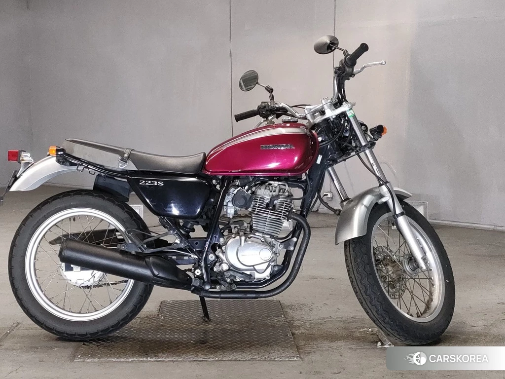 Проданный Honda CB223S 2014 из Японии, фото 2