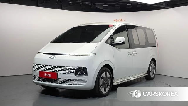 Hyundai Staria 2024 Белый из Кореи