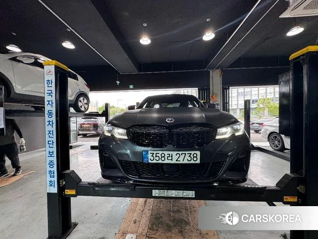 BMW 3 Series (G20) 2022 Серебристо-серый из Кореи