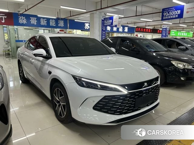 BYD Qin L DM 2025 Белый из Китая