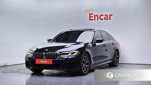 BMW 5 Series (G30) 2021 Черный из Кореи