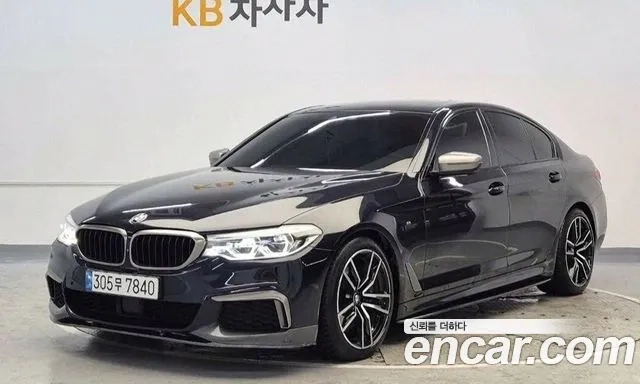 BMW 5 Series (G30) 2018 Черный из Кореи