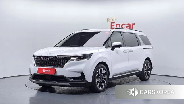 Kia Carnival 4th generation 2023 Белый из Кореи