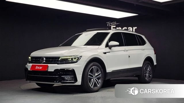 Volkswagen Tiguan Allspace 2020 Белый из Кореи