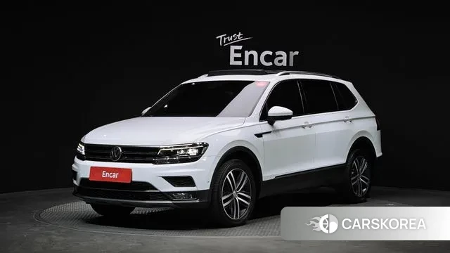 Volkswagen Tiguan Allspace 2018 Белый из Кореи