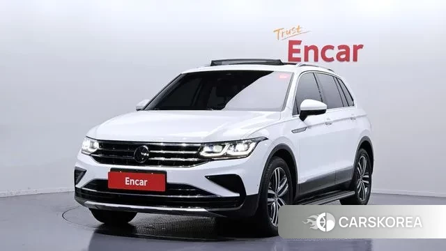 Volkswagen Tiguan second Generation 2022 Белый из Кореи