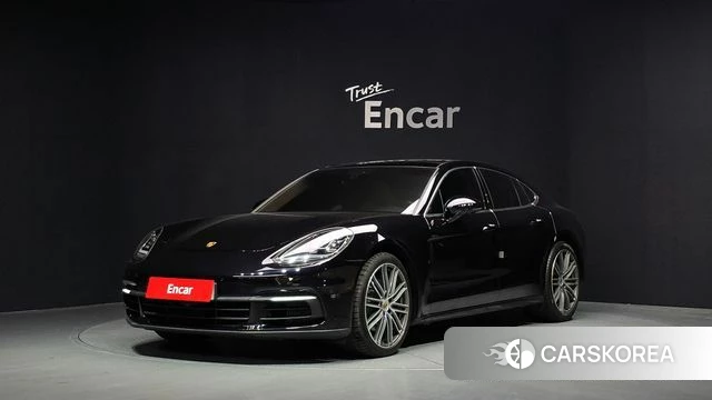 Porsche Panamera (971) 2018 Черный из Кореи