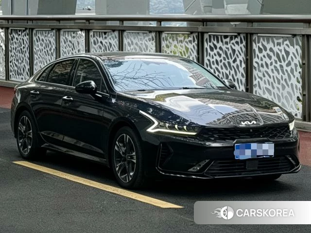 Kia K5 2021 Черный из Китая