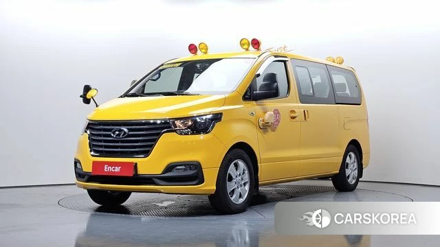 Hyundai The New Grand Starex 2020 Желтый из Кореи