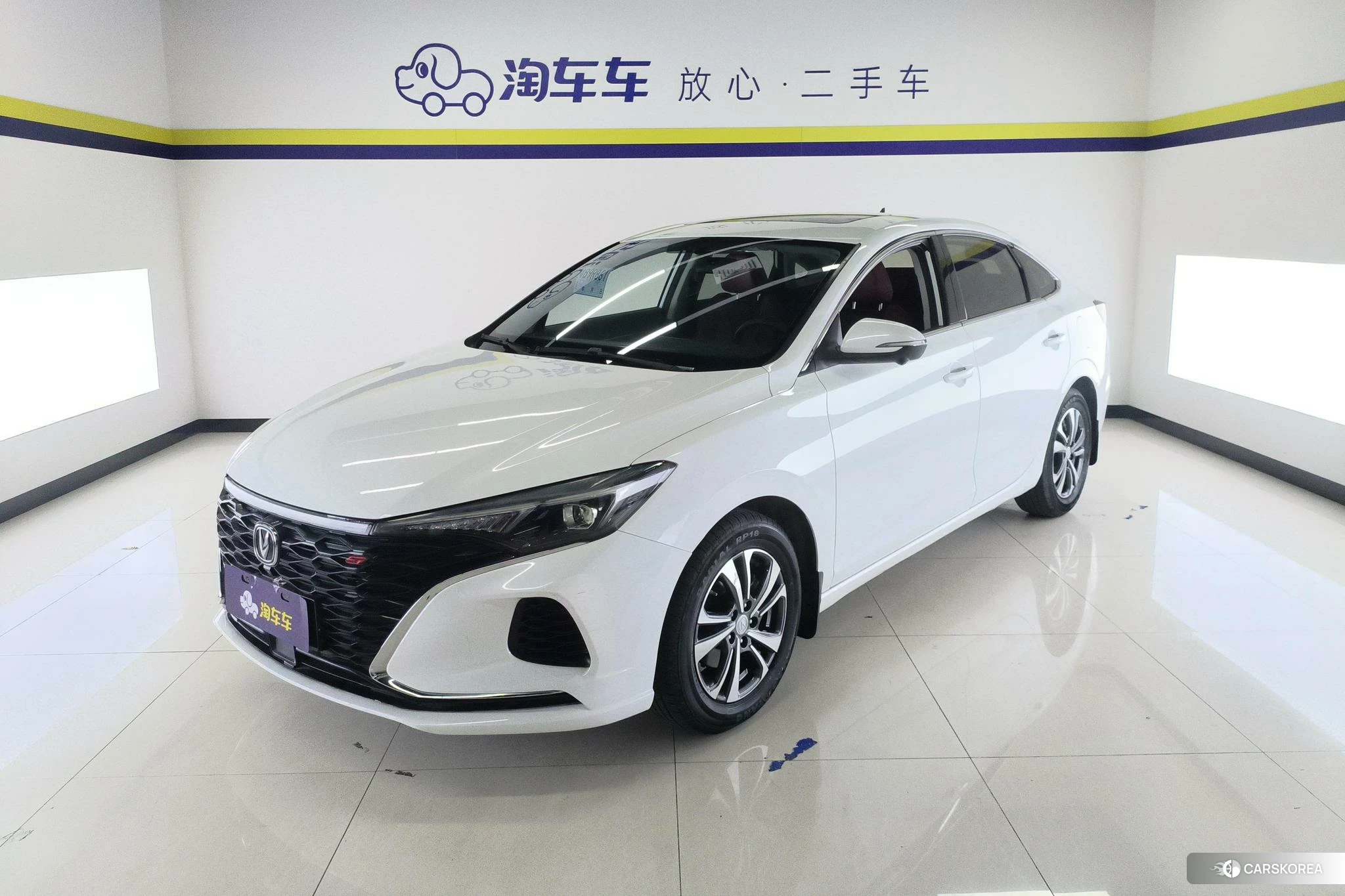 Chang'an Yidong 2021 Белый из Китая
