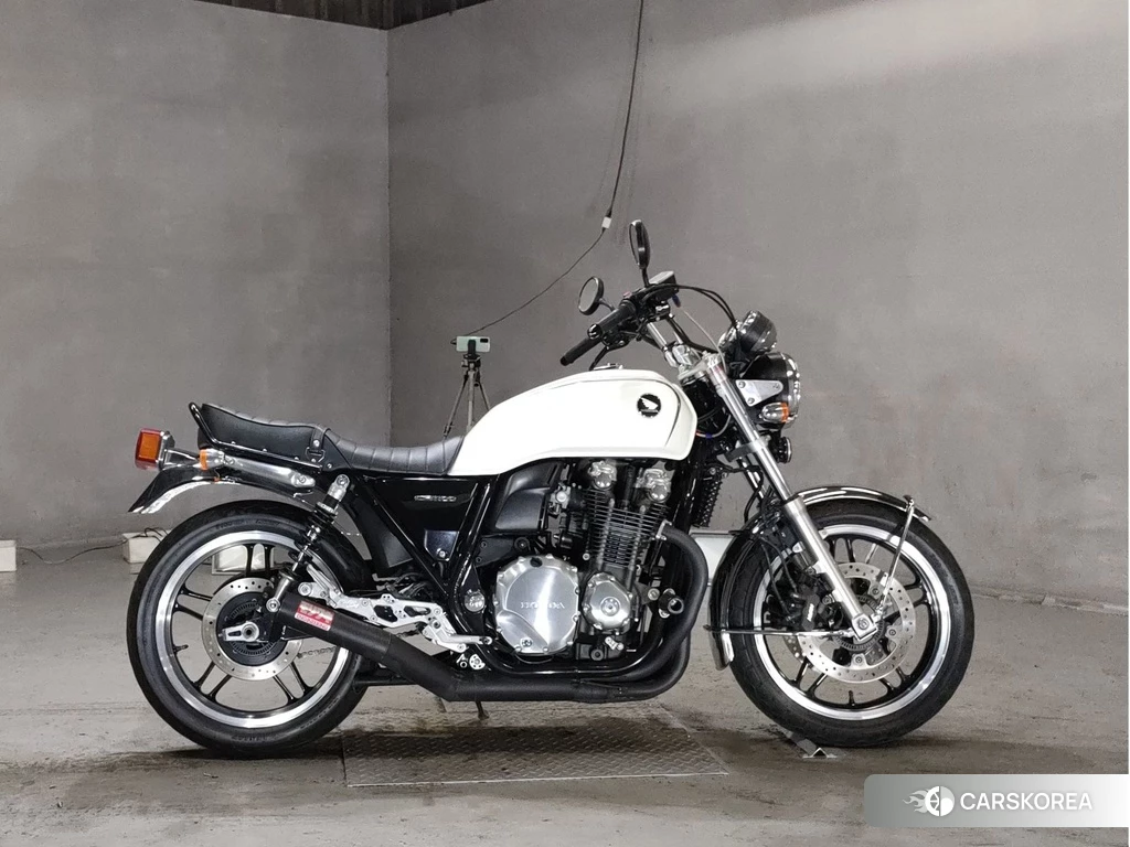 Проданный Honda CB1100 2010 из Японии, фото 2