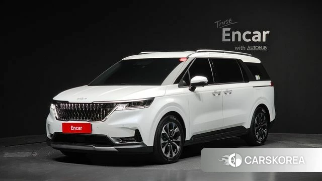 Kia Carnival 4th generation 2023 Белый из Кореи