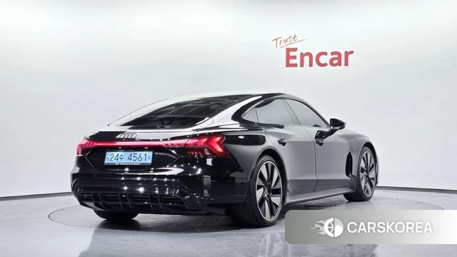 Audi e-Tron GT 2021 Черный из Кореи